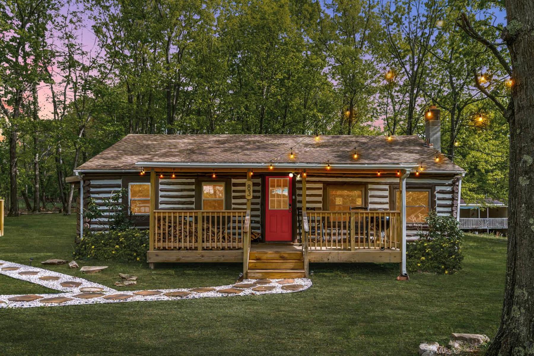 Modernized Log Cabin W Hot Tub Fire Pit & Views Berkeley Springs Dış mekan fotoğraf